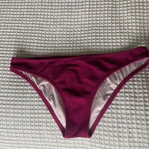 Bikini bottom (has matching top)